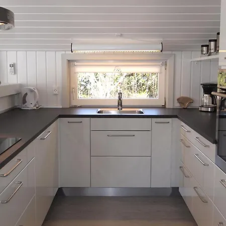 Feriehus Emmarenze - 400m From The Sea By Interhome