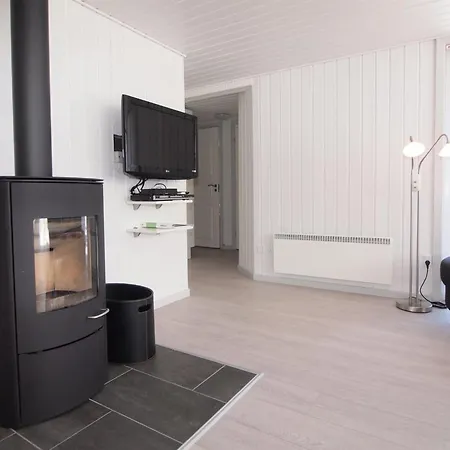 Holiday home Emmarenze - 400m From The Sea By Interhome Blavand