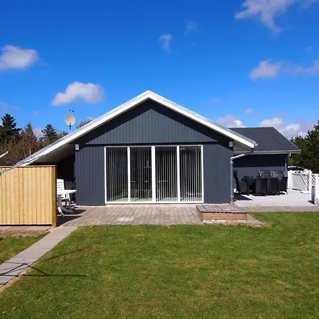 Emmarenze - 400m From The Sea By Interhome Blåvand
