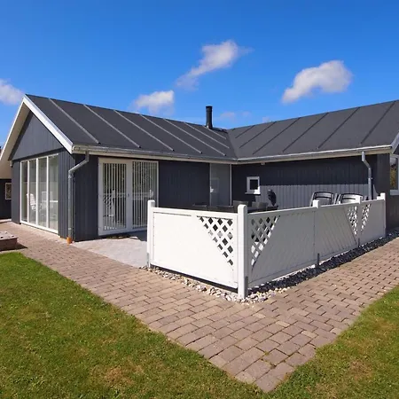 Emmarenze - 400m From The Sea By Interhome * Blavand