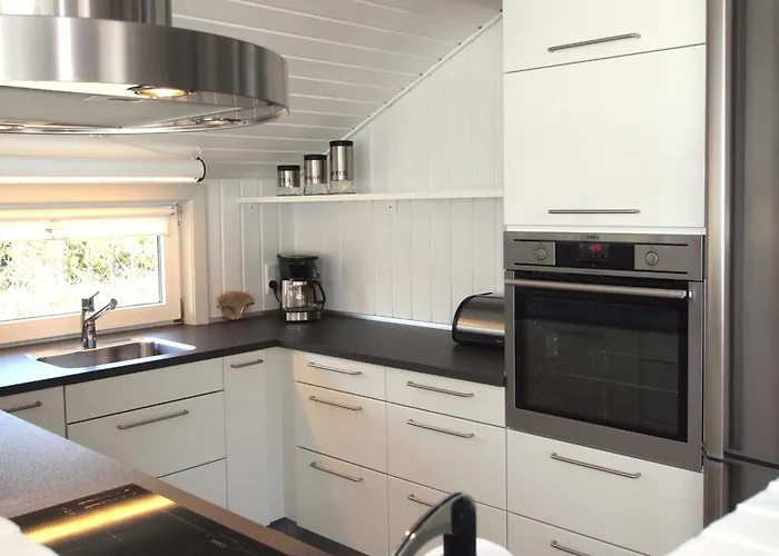 Emmarenze - 400m From The Sea By Interhome Holiday home